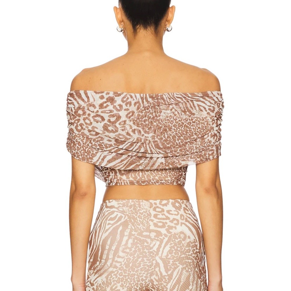 AFRM Fabiola Top in Taupe Brown Animal Print Off-Shoulder Crop Top Medium - Picture 2 of 10